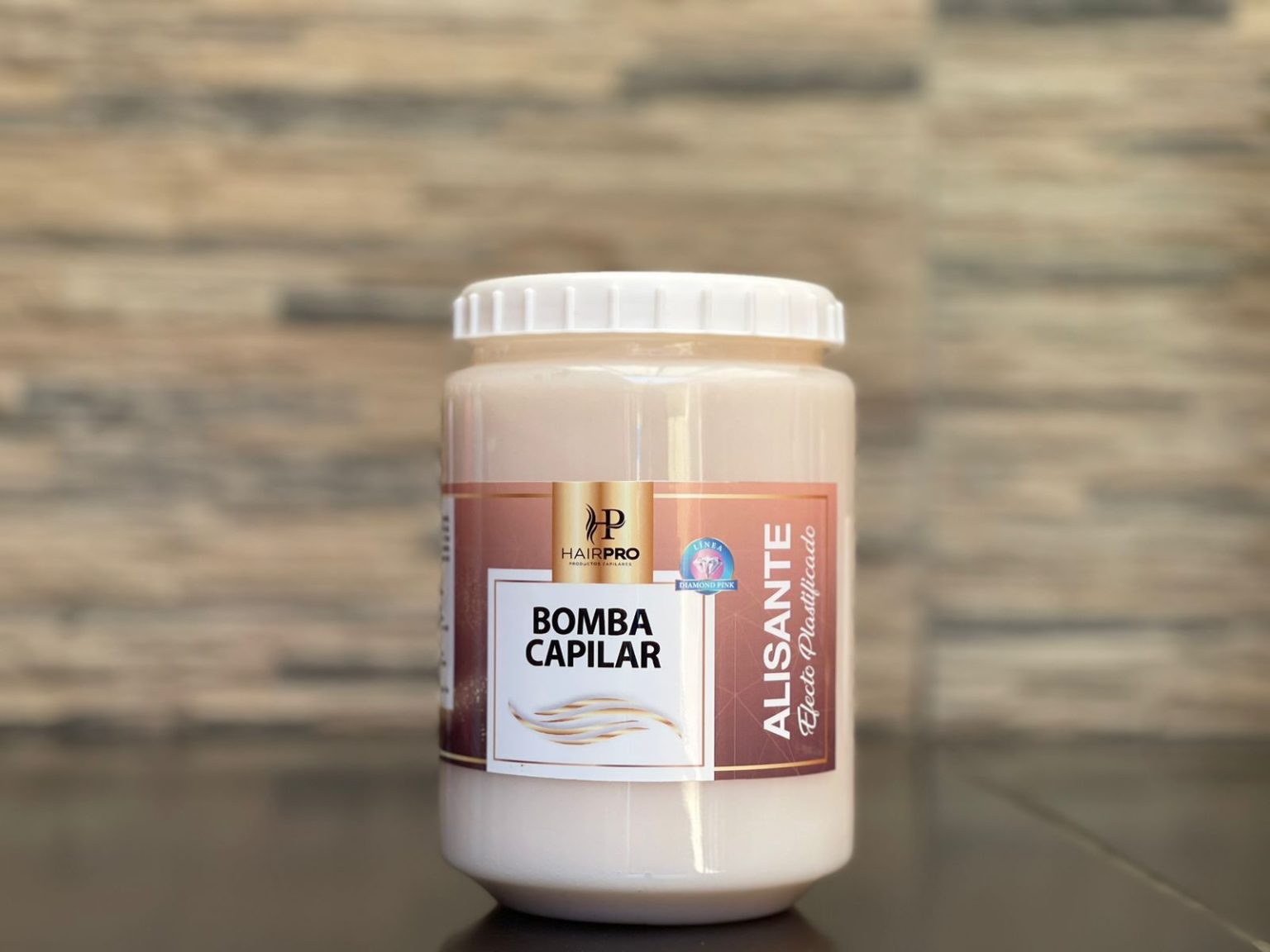 Bomba alisante efecto plastificado